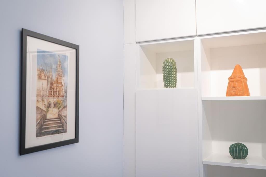 Apartamento Nuevo Junto A La Catedral De Sevilla Екстериор снимка