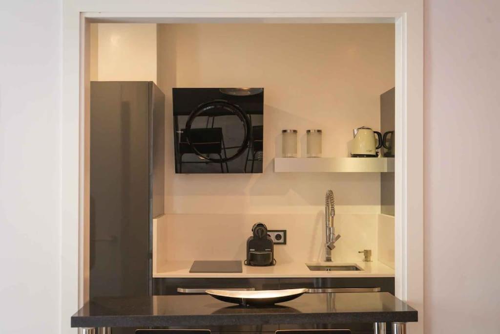 Apartamento Nuevo Junto A La Catedral De Sevilla Екстериор снимка